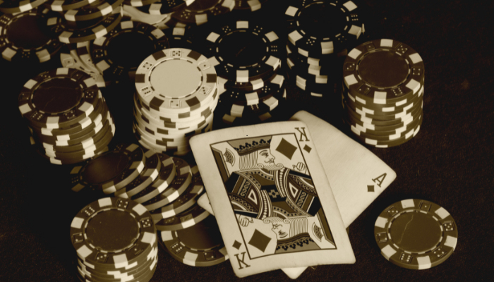How to Play Live Poker Online with Real Dealers