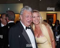 Rodney Dangerfield Wife
